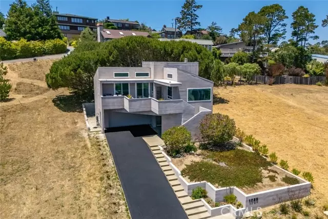 1735 Spencer ST, Cambria, CA 93428