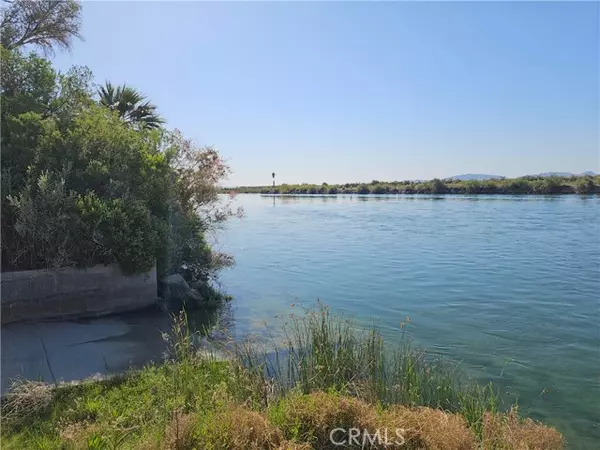 Big River, CA 92242,7889 Rio Vista DR
