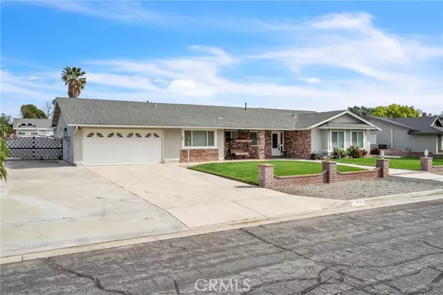 5770 Aurora AVE, Jurupa Valley, CA 91752