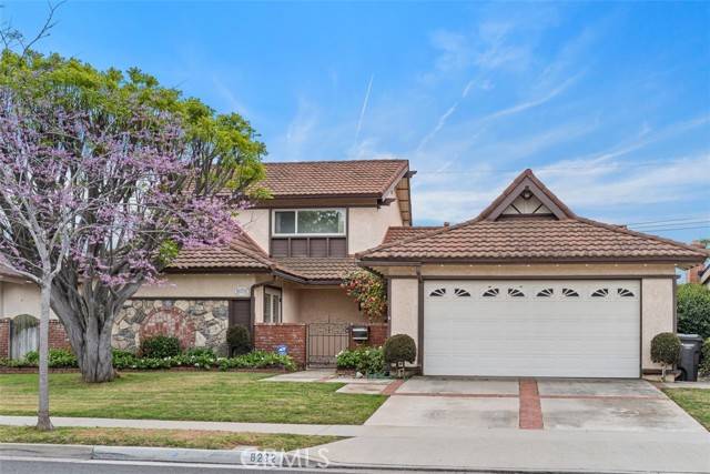 8232 Mandeville DR, Huntington Beach, CA 92646