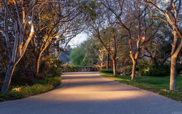 Rancho Santa Fe, CA 92067,5992 Calle Camposeco