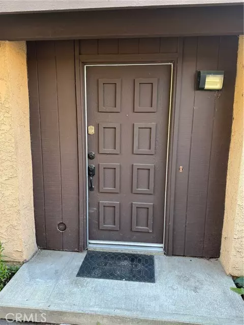 North Hollywood, CA 91605,7420 Laurelgrove AVE 1