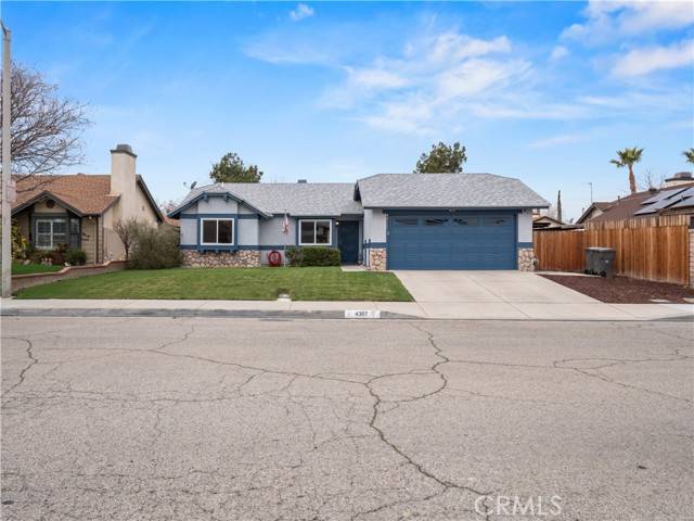 43117 21st ST, Lancaster, CA 93536