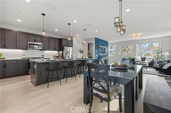 27046 Tanager LN, Valencia, CA 91381