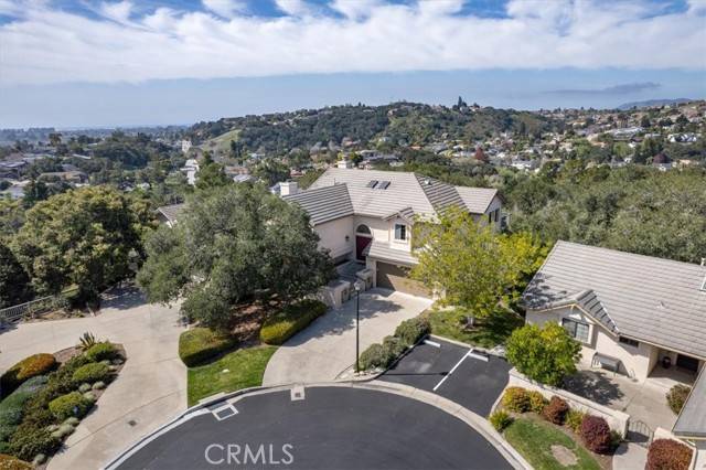 Arroyo Grande, CA 93420,220 Oakwood CT