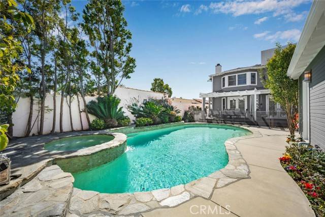 Santa Monica, CA 90402,459 22nd ST