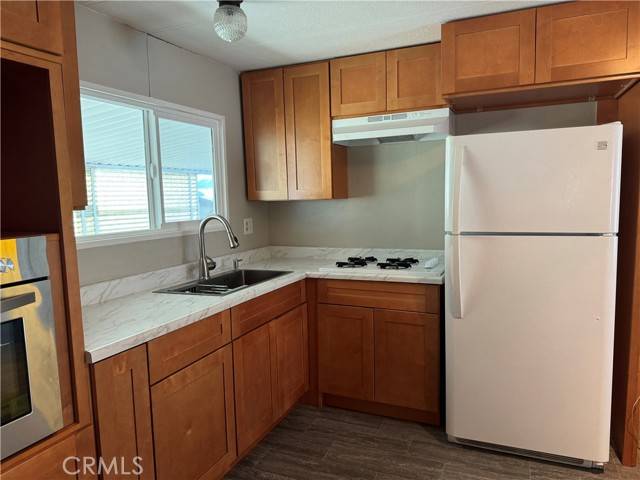 Rialto, CA 92376,200 W San Bernardino AVE 84