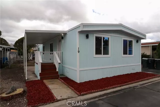 1499 Old Mountain AVE 19, San Jacinto, CA 92583