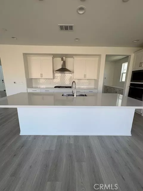 Menifee, CA 92584,32221 Neal LN