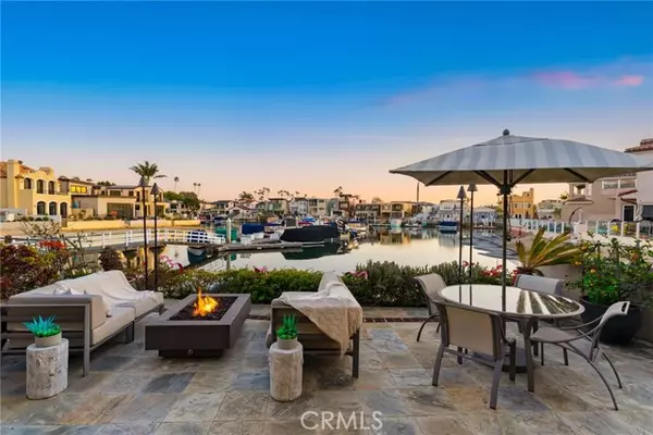 14 Balboa Coves, Newport Beach, CA 92663