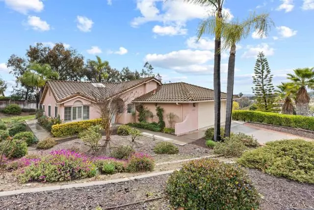 2028 Leo Ct., Escondido, CA 92026