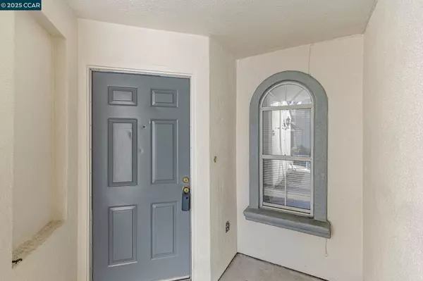 Vallejo, CA 94591,32 Shoal Dr