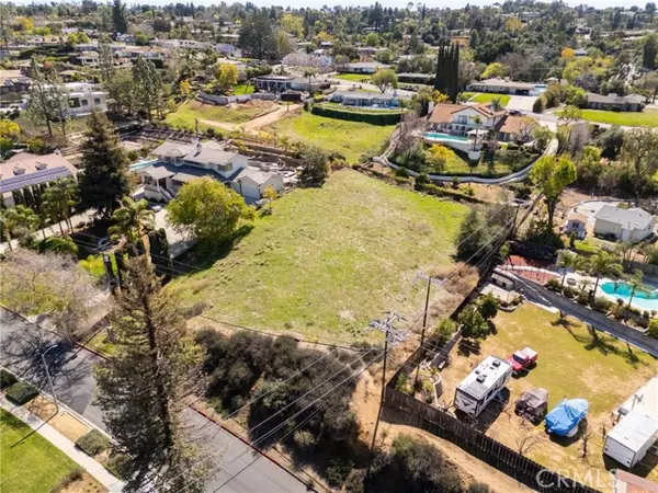 Redlands, CA 92373,0 Fairway DR