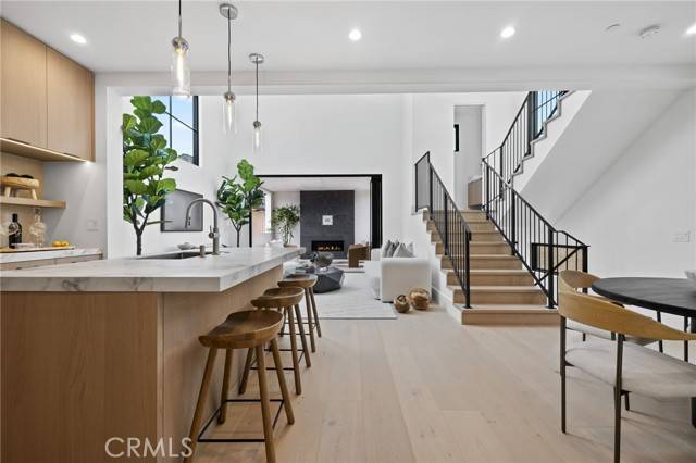 506 1/2 Avocado AVE, Corona Del Mar, CA 92625
