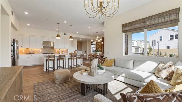 Irvine, CA 92618,429 Mulligan
