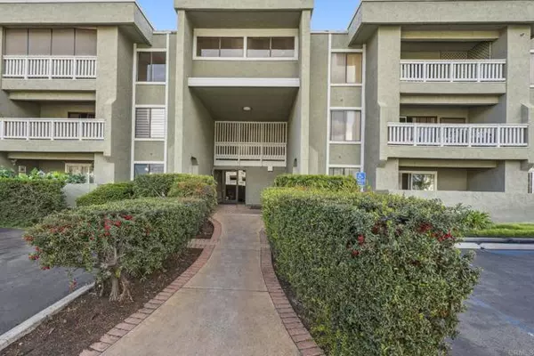 1020 E Washington AVE 88, Escondido, CA 92025