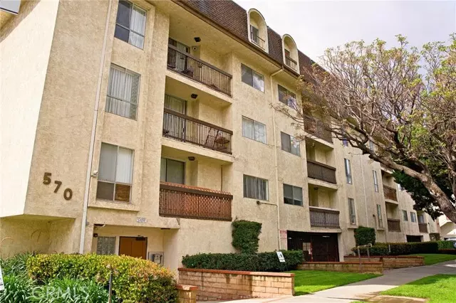 570 W Stocker ST 111, Glendale, CA 91202