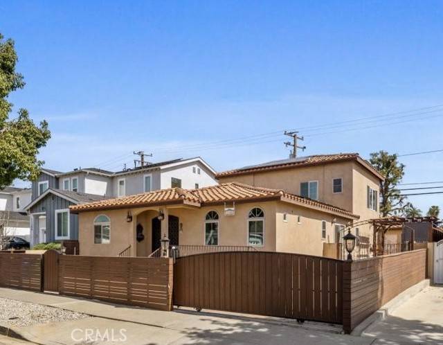 11360 Segrell WAY, Culver City, CA 90230