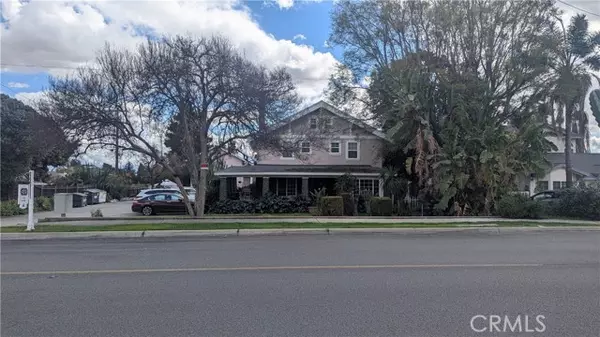 424 W 7th ST, Upland, CA 91786
