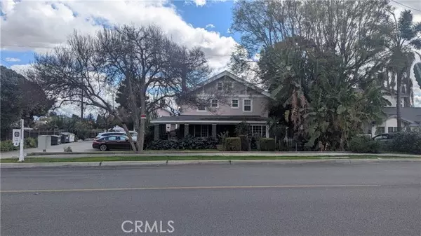 424 W 7th ST, Upland, CA 91786