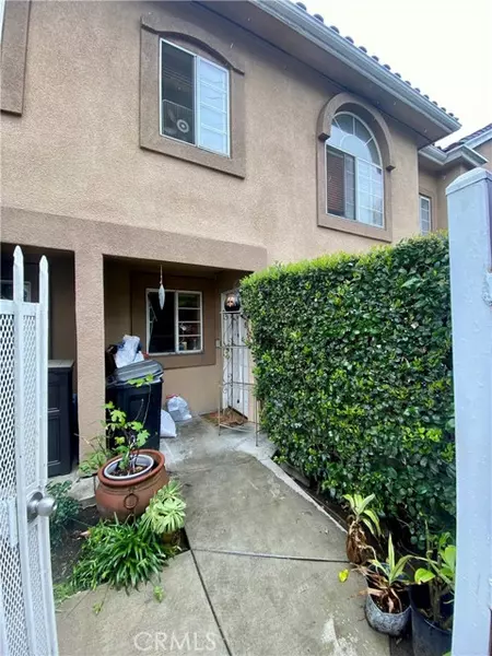 15044 Nordhoff ST 8, North Hills, CA 91343