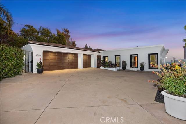 Laguna Beach, CA 92651,1598 Skyline DR