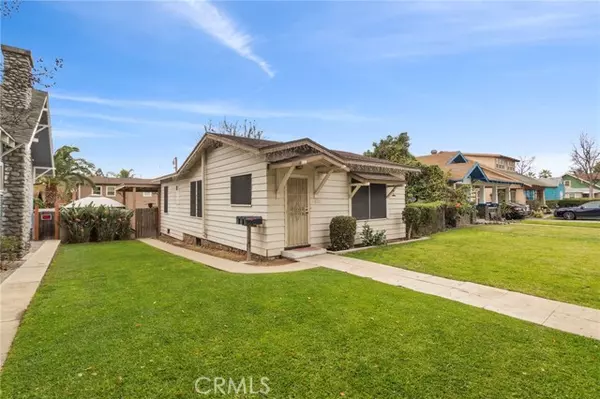Ontario, CA 91764,318 E F ST