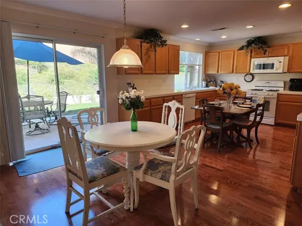 Irvine, CA 92602,9 Calais
