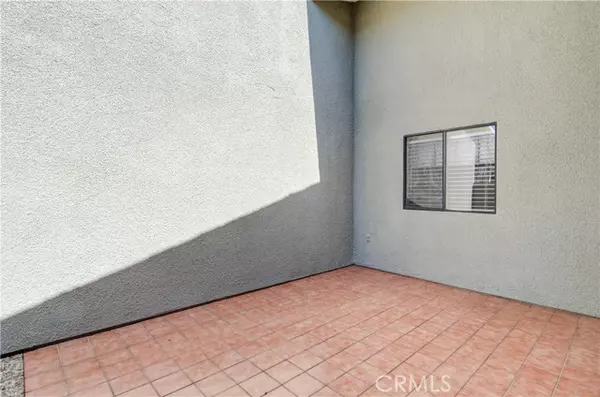 Huntington Beach, CA 92646,8933 Amador CIR 1317C