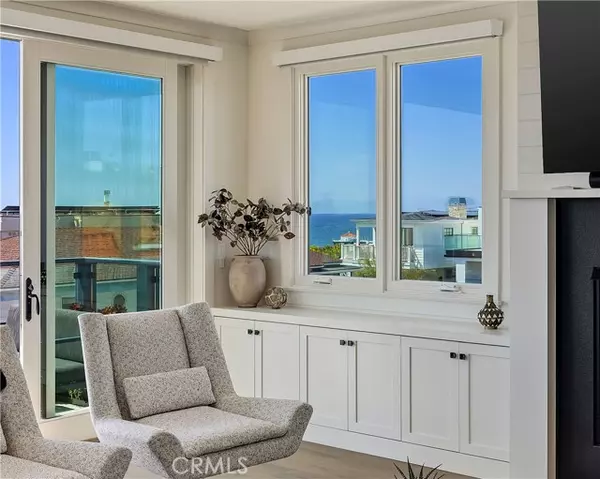 Manhattan Beach, CA 90266,308 Highland AVE