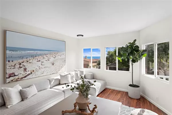 Laguna Beach, CA 92651,2120 Ocean WAY
