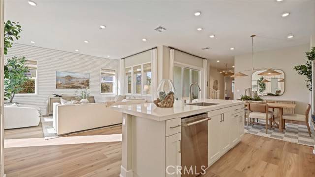 Irvine, CA 92618,109 Trask