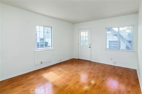 Glendale, CA 91203,812 N Kenilworth AVE