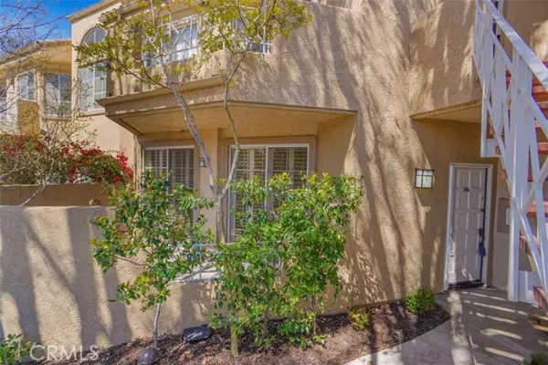 Valencia, CA 91355,23731 Del Monte DR 174