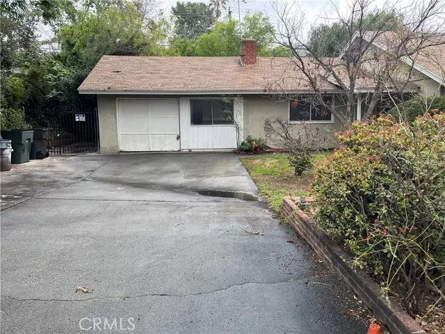 3642 Valencia Hill DR, Riverside, CA 92507