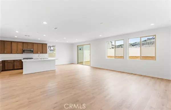 Lake Elsinore, CA 92530,3920 Hudson LN