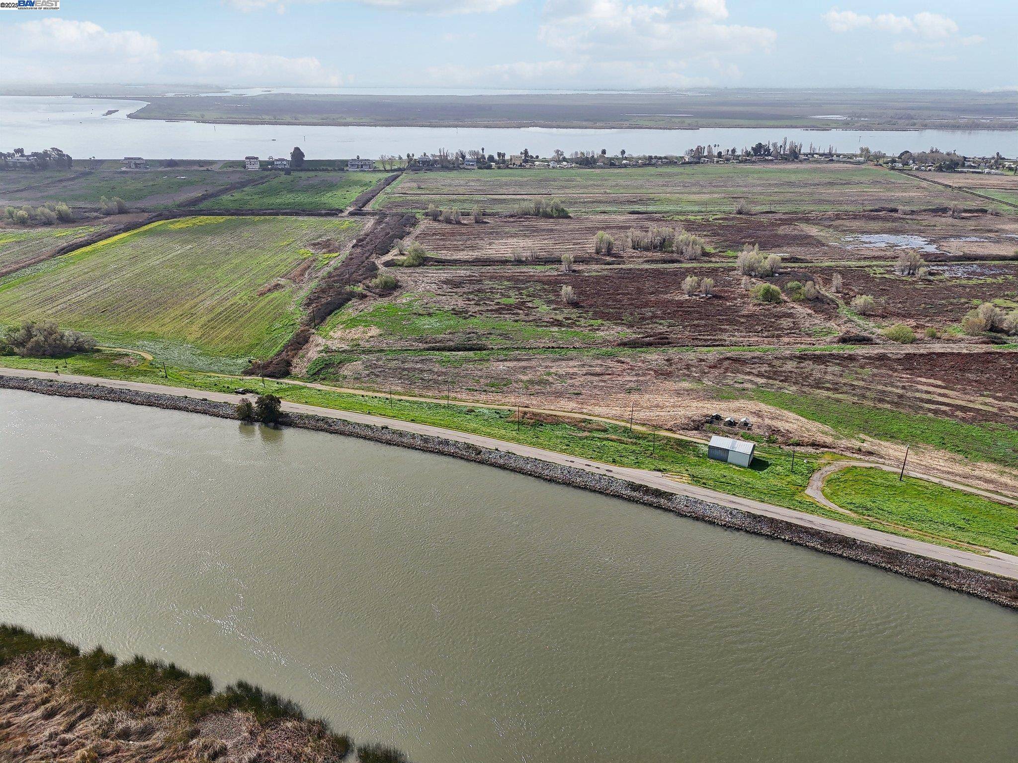 Isleton, CA 95641,00 Brannan Isle Rd
