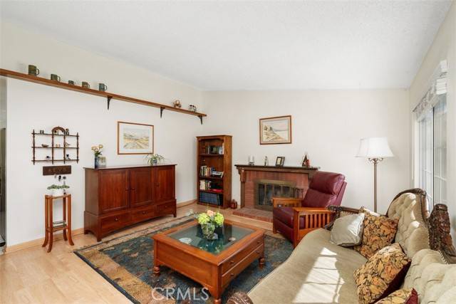 Saugus, CA 91350,27718 Hyssop LN