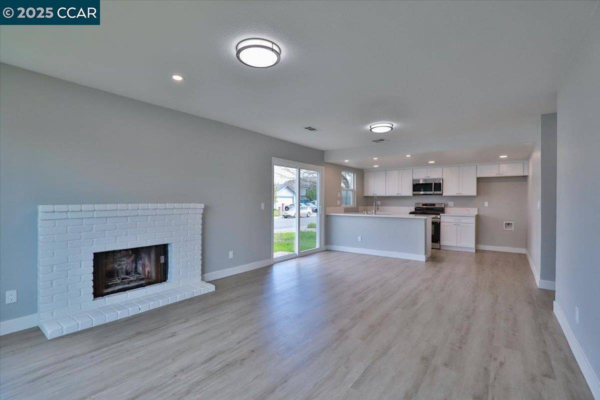 Sacramento, CA 95828,7324 Fleming Ave