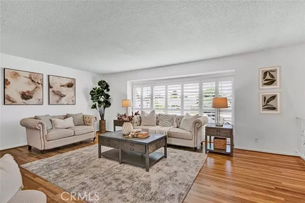 North Tustin, CA 92705,17552 Eddy DR