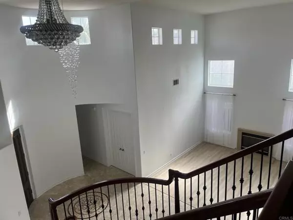 Chula Vista, CA 91913,993 Red Granite Rd