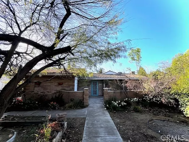 1019 Chestnut AVE, Redlands, CA 92373