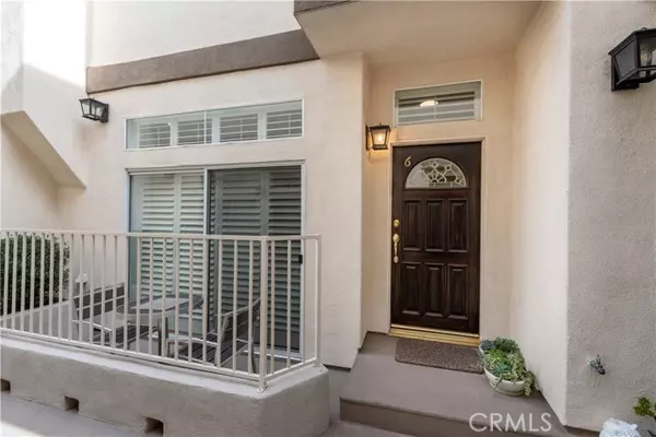 Sherman Oaks, CA 91423,4520 Fulton AVE 6