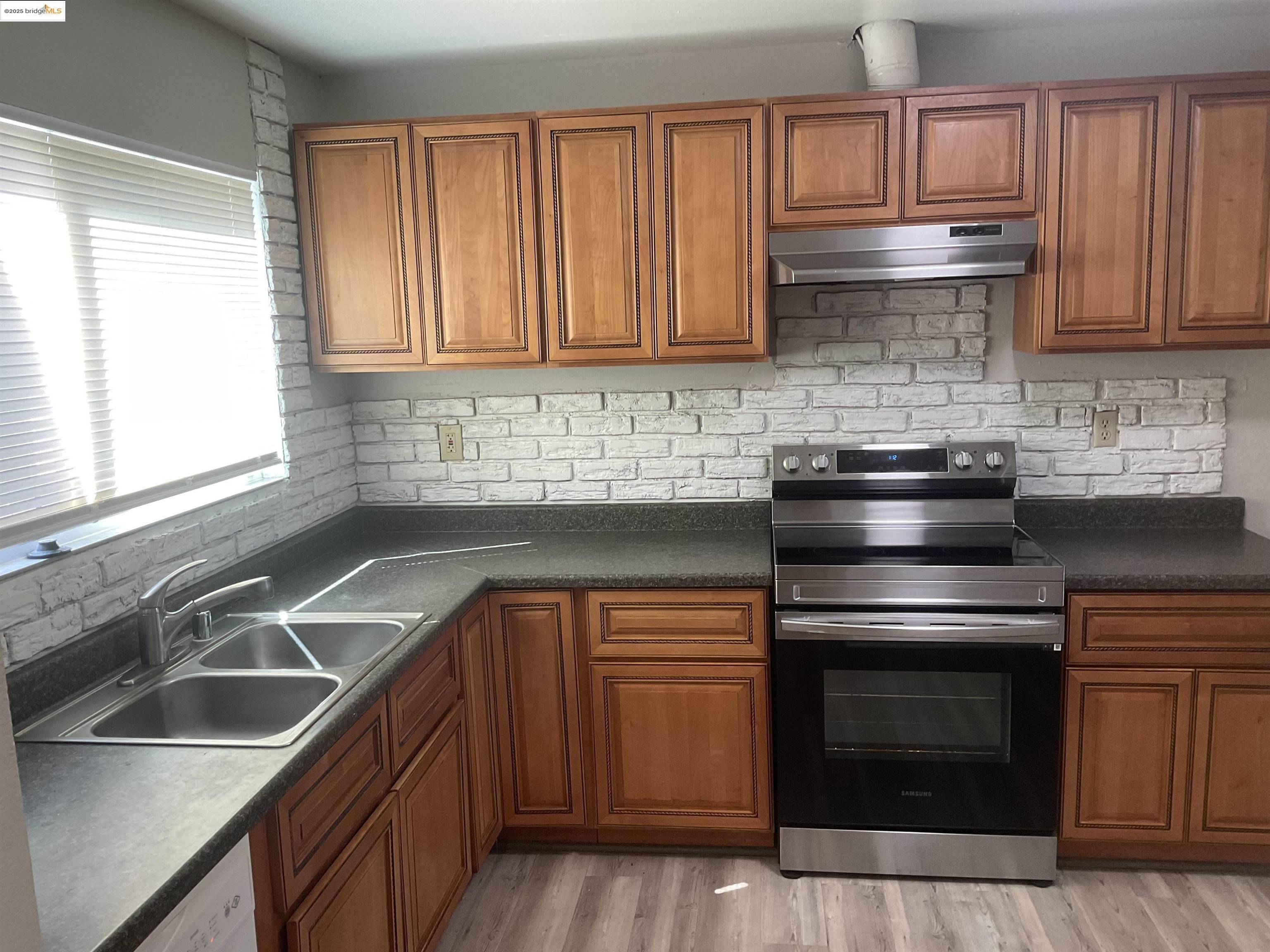 Antioch, CA 94509,1714 Magnolia WAY