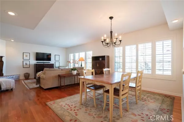12107 Valleyheart DR 1, Studio City, CA 91604