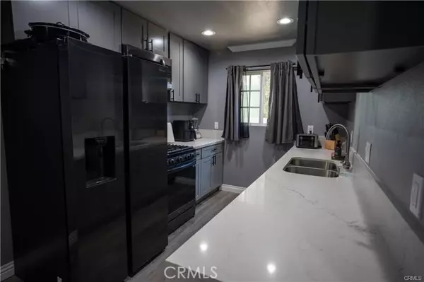 Sylmar, CA 91342,13092 Maclay ST