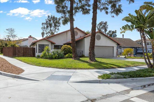 Vista, CA 92083,1776 Felicita LN