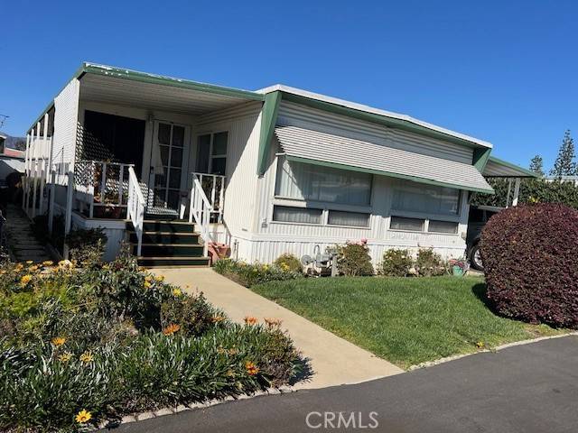 8901 Eton AVE 44, Canoga Park, CA 91304