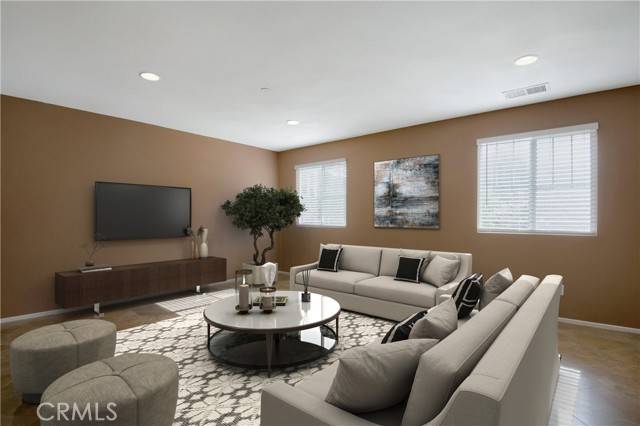 Fontana, CA 92337,15793 Willow DR