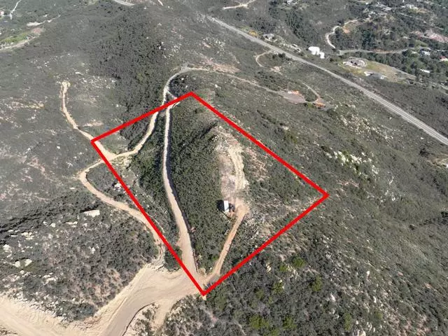 Jamul, CA 91935,15108 Skyline Truck TRL